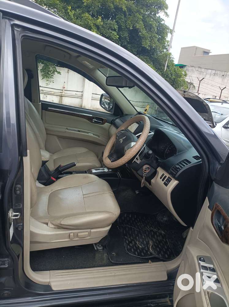 Mitsubishi Pajero Sport 2.5 Automatic, 2015, Diesel