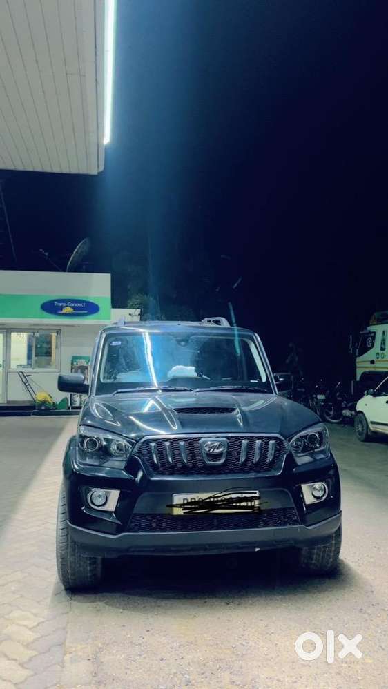 Mahindra Scorpio Classic 2014 Diesel 140000 Km Driven