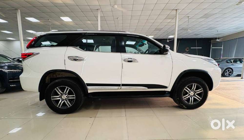 Toyota Fortuner 4x2 Mt 2.8 Diesel, 2020, Diesel