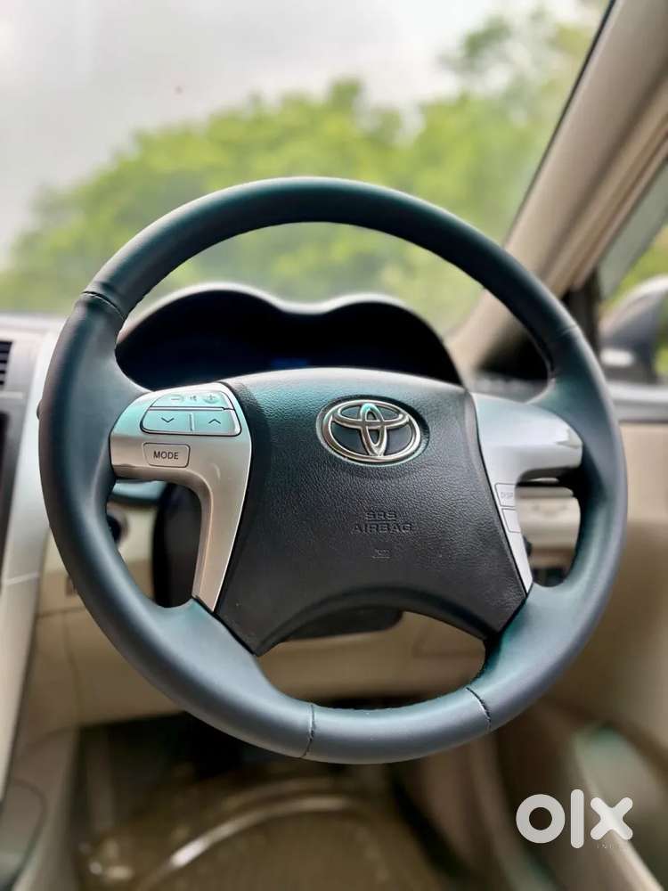 Toyota Corolla Altis, 2013, Petrol