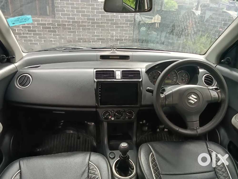 Good Condition New Tyre New Battery Lcd With Camera Led Lights