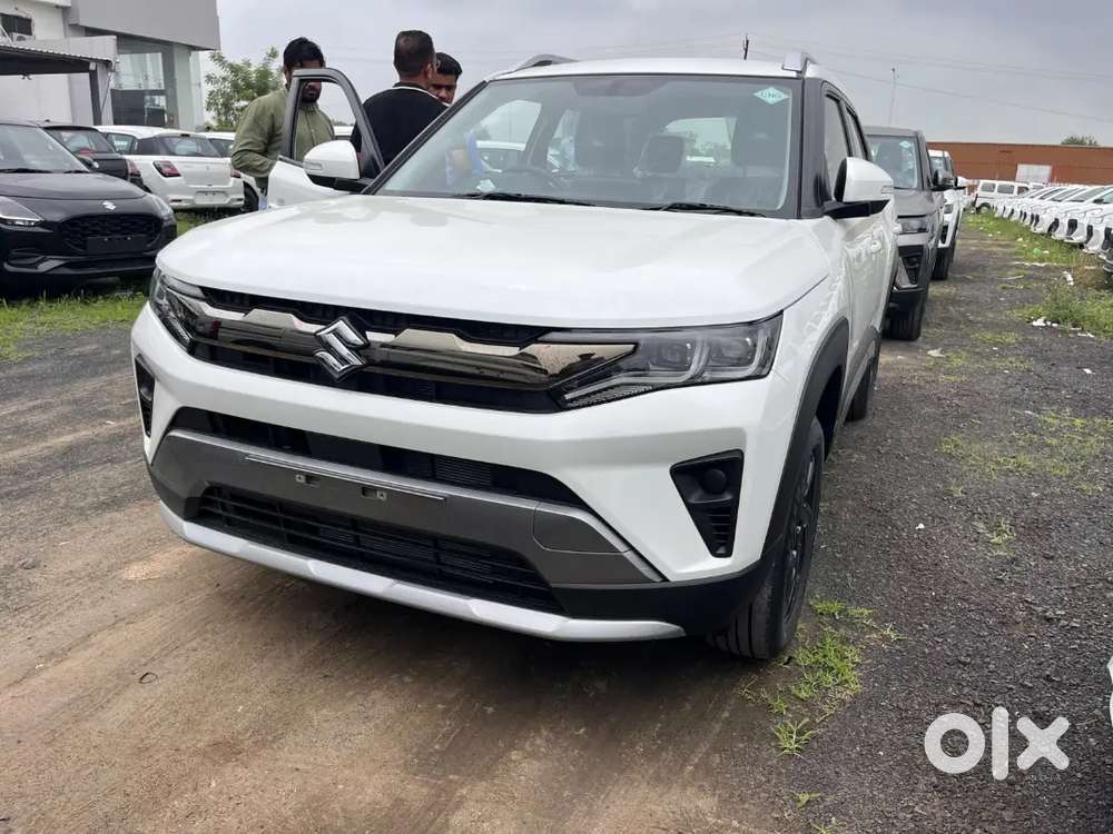 Maruti Suzuki Brezza Lxi 2026 Car