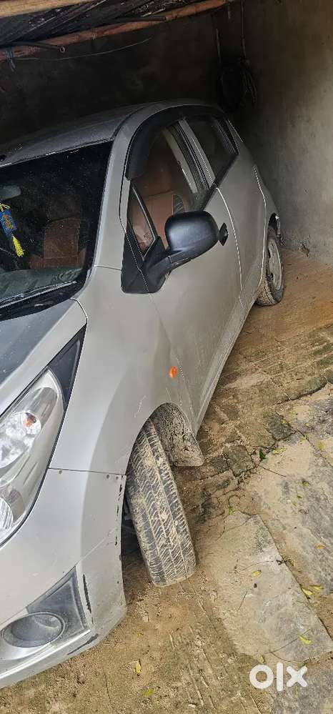 All New Tyre & New Battery.