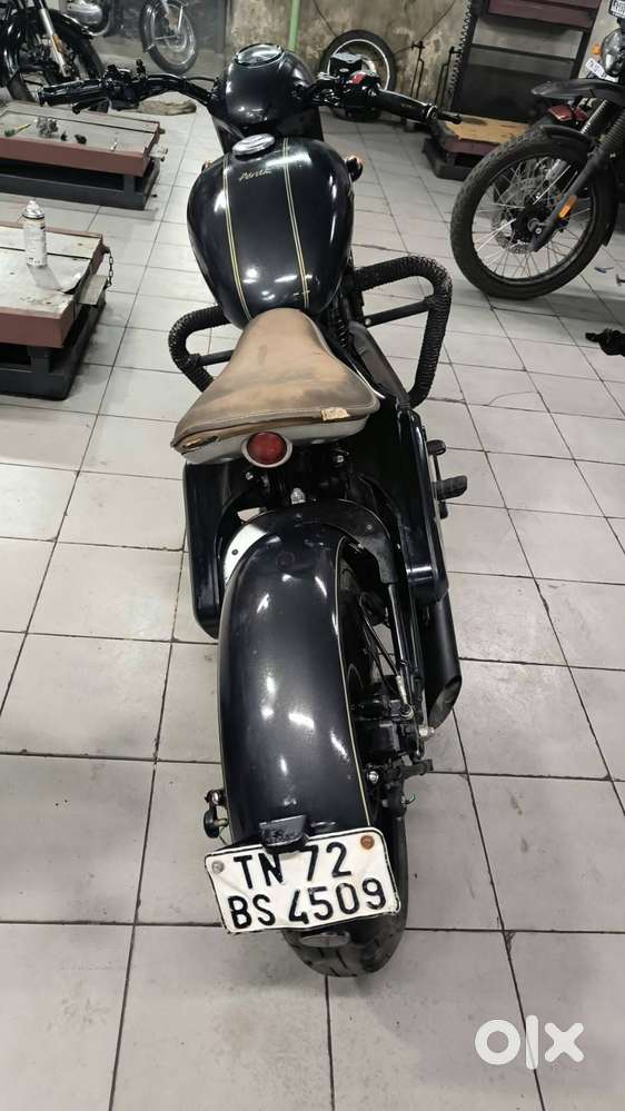 Jawa Perak 2021 bike