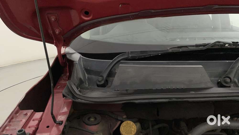 Renault Triber Rxz, 2021, Petrol