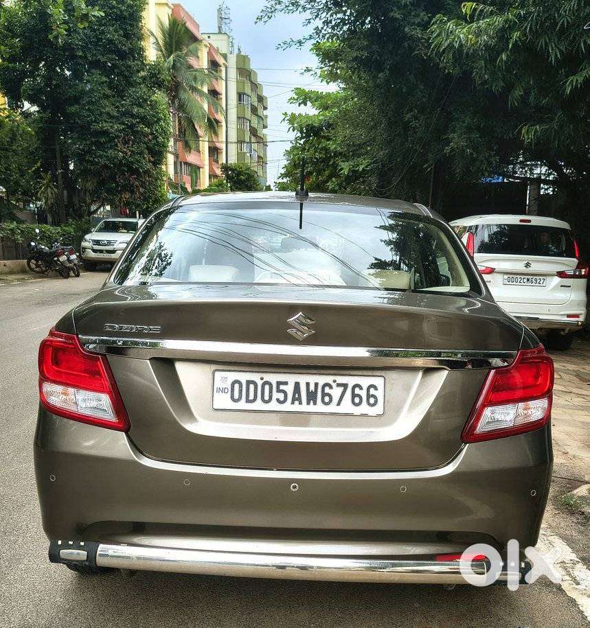 Maruti Suzuki Swift Dzire Vxi Optional, 2021, Petrol