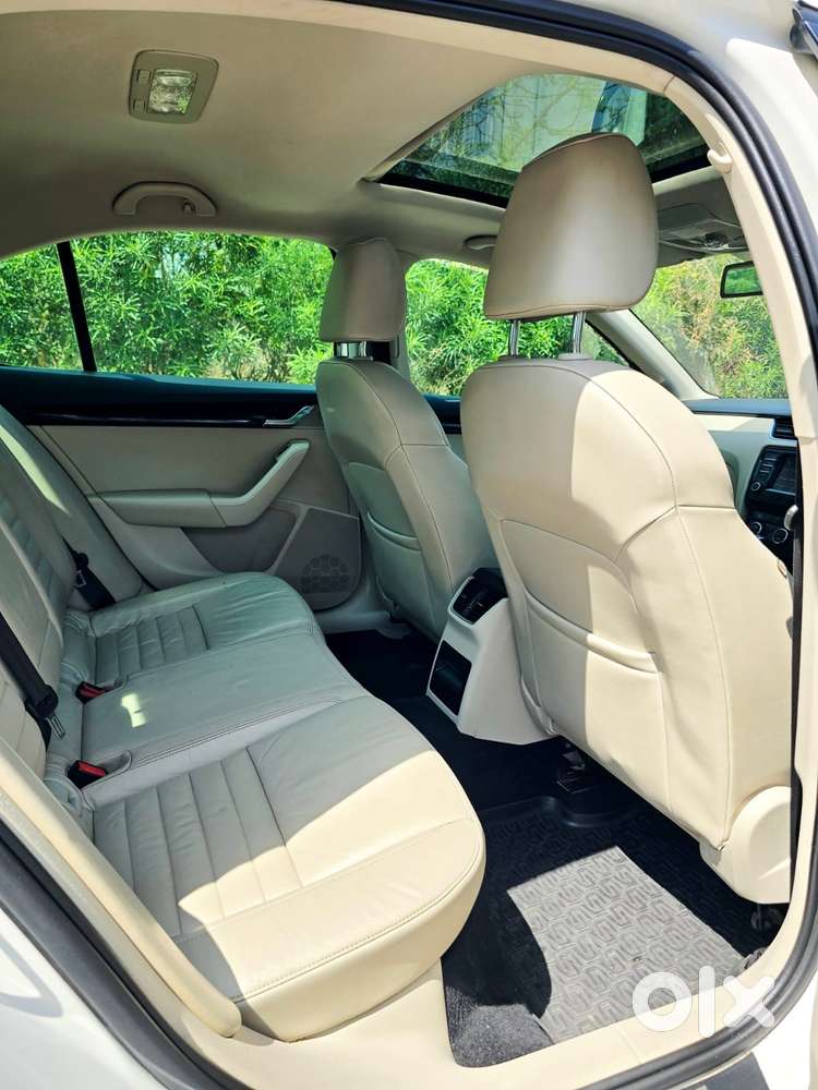 Skoda Octavia 2.0 Style Tsi At, 2017, Cng & Hybrids