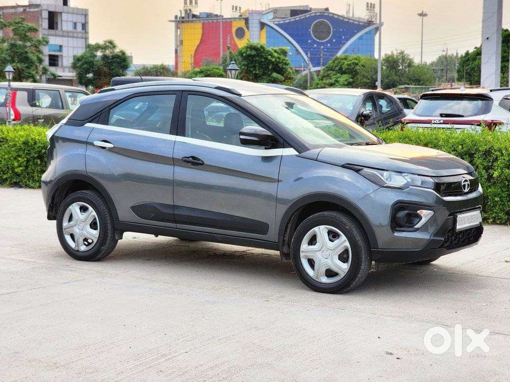Tata Nexon 1.2 Revotron Xm (s), 2022, Petrol