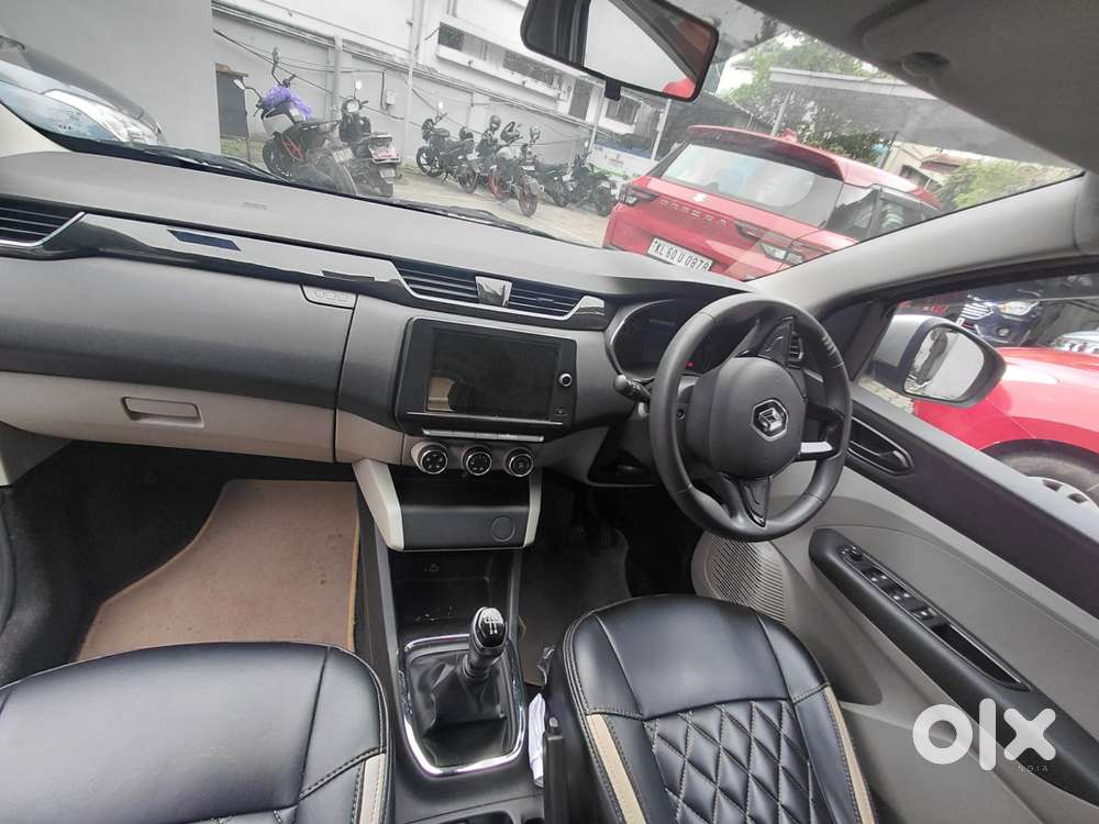 Renault Triber Rxt, 2019, Petrol