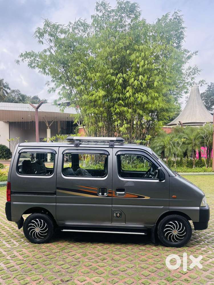 Maruti Suzuki Eeco 5 Str Ac (o), 2021, Petrol