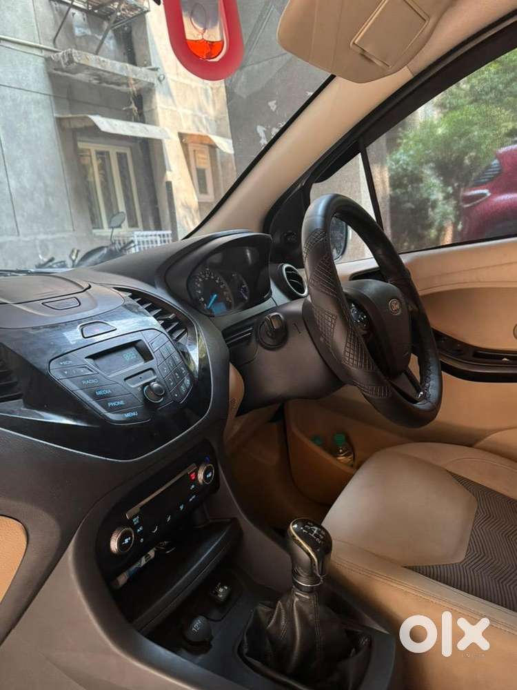 Ford Figo Aspire Cng 200 Km Range One Tank