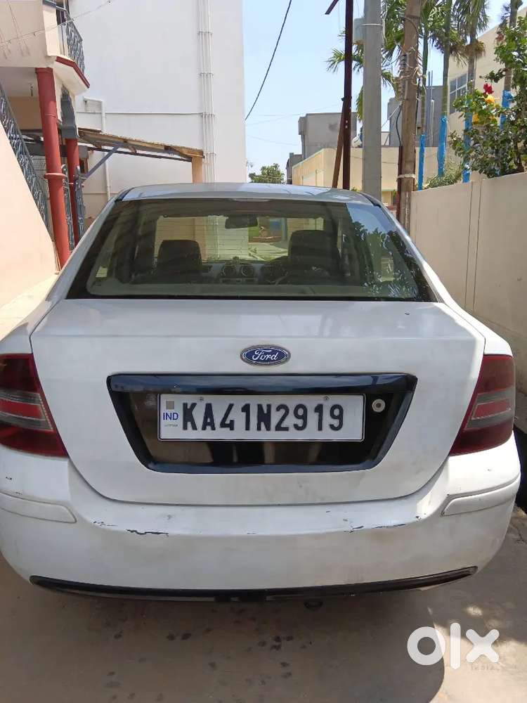 Ford Fiesta 1.4 Zxi 2010