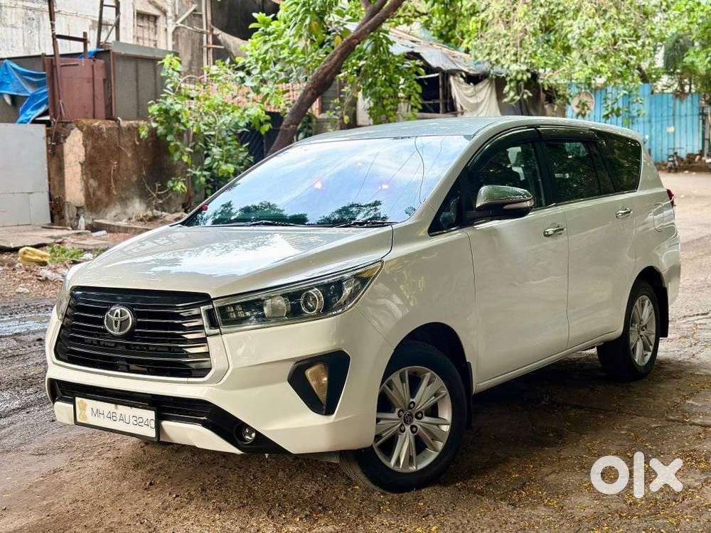 Toyota Innova Crysta 2.8z Automatic, 2016, Diesel