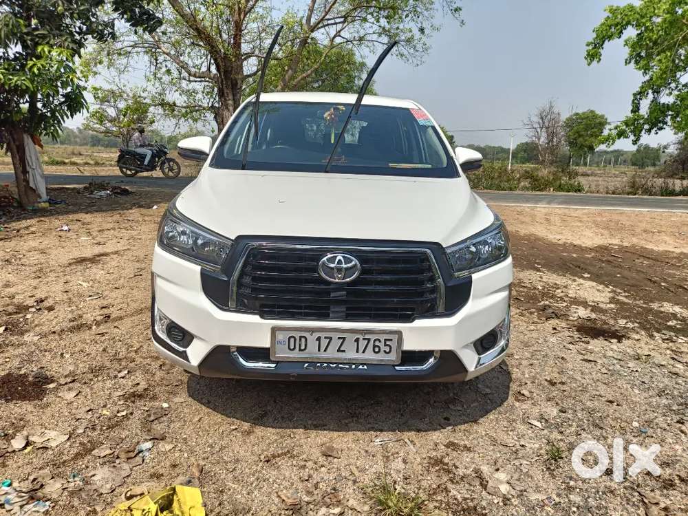 Toyota Innova Crysta 2022 Diesel Manual