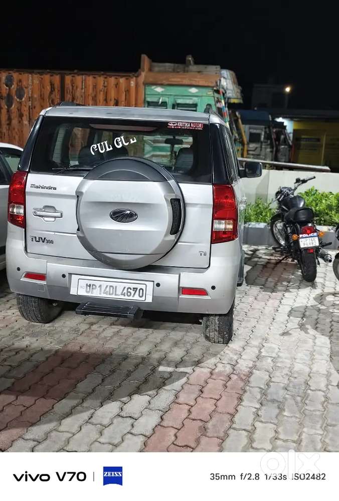 Mahindra Tuv 300 2017