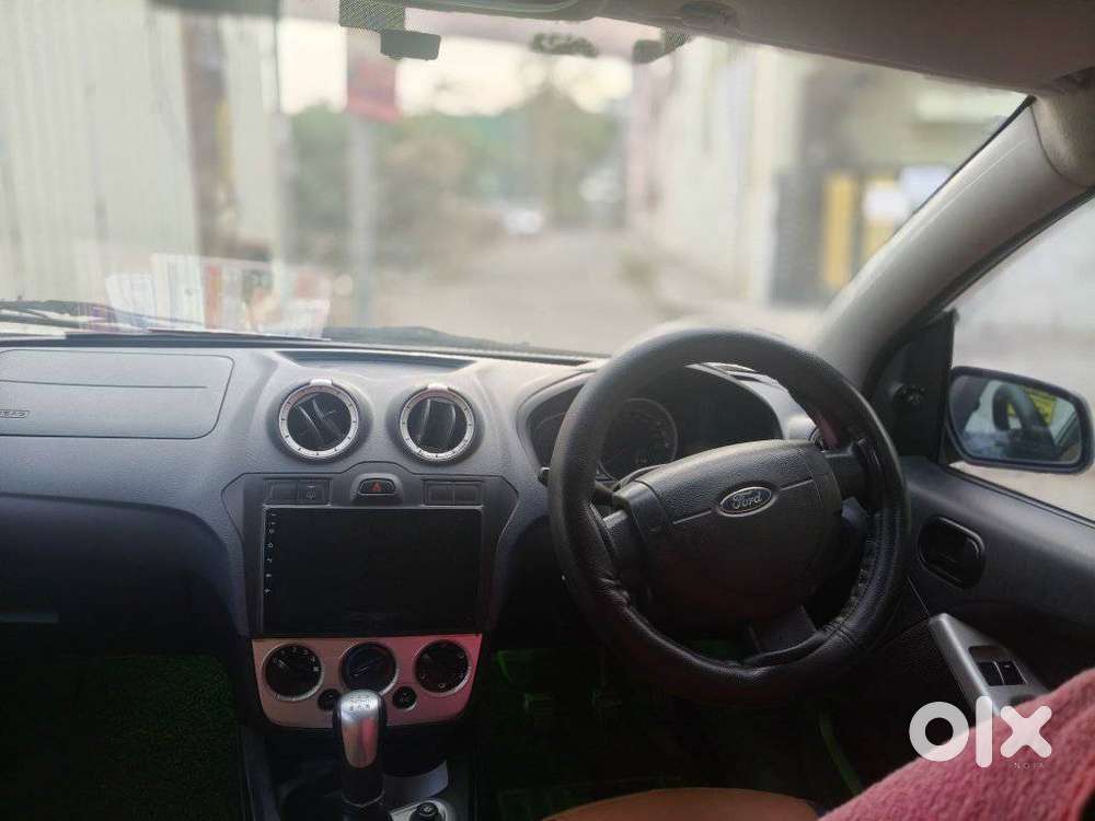 Ford Figo Diesel Titanium, 2013, Diesel