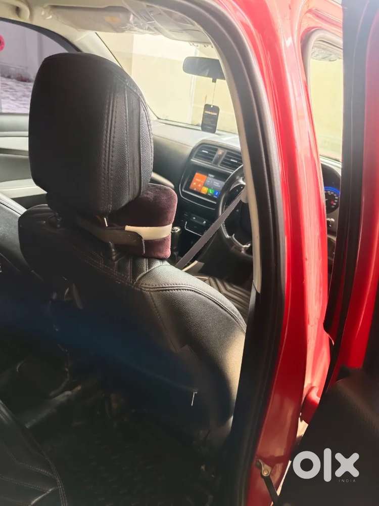 Maruti Suzuki Vitara Brezza 1.5 Zxi Plus Dual Tone, 2021, Petrol