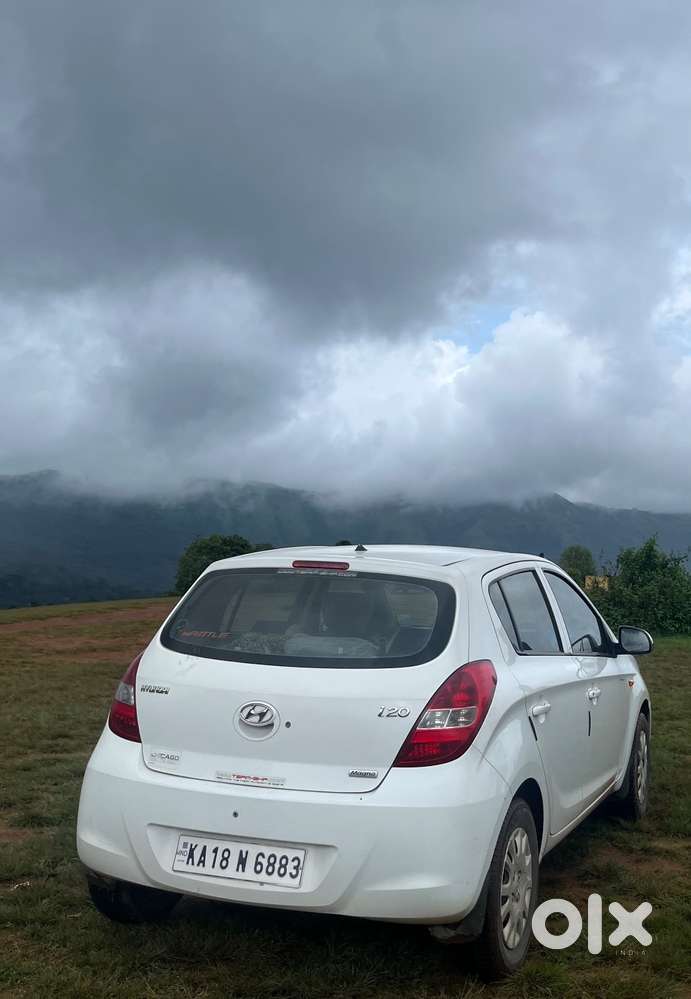 Hyundai I20 Magna Petrol 2011