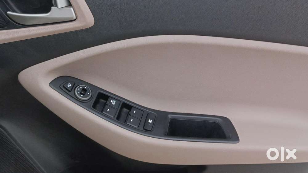 Hyundai Elite I20 Sportz Plus, 2019, Petrol