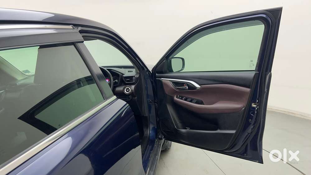 Maruti Suzuki Grand Vitara 1.5 Zeta Smart Hybrid At, 2023, Petrol