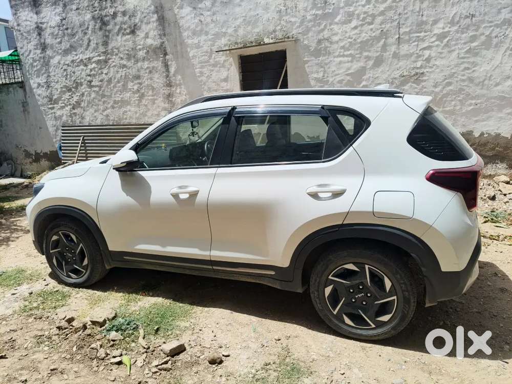Kia Sonet 2024 Petrol 26000 Km Driven