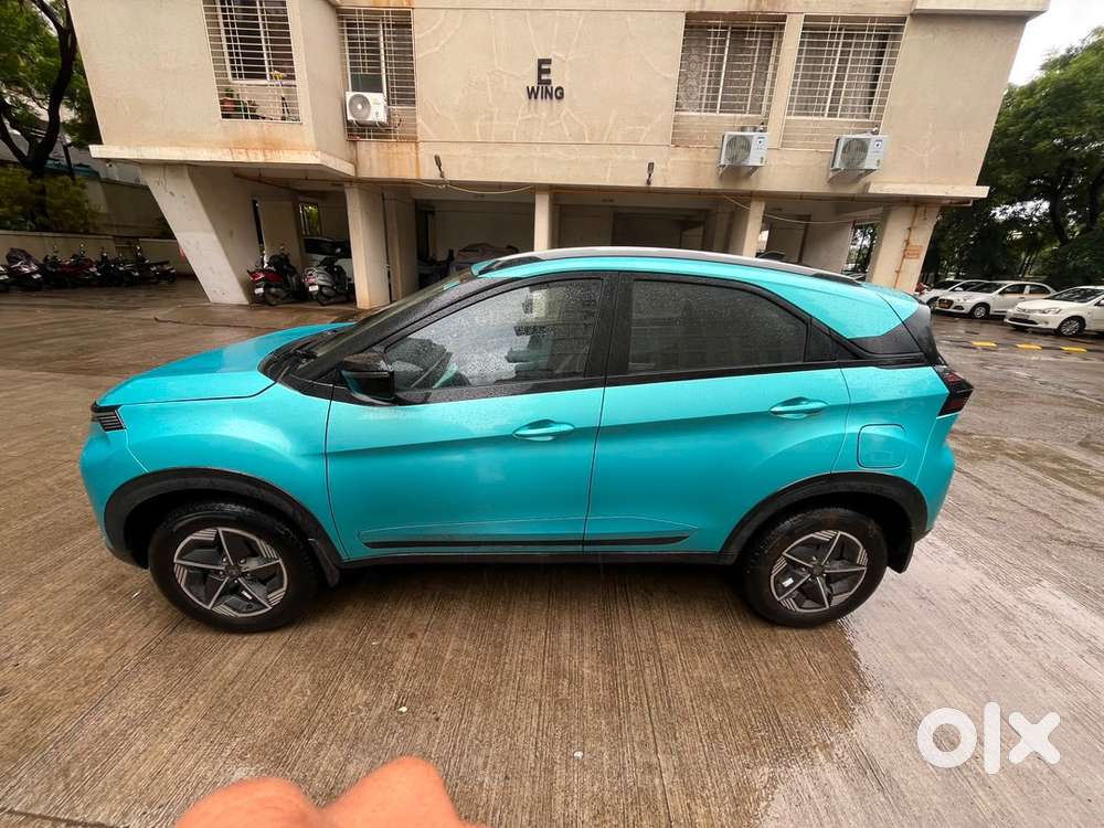 Tata Nexon Ocean Blue Colour Automatic Petrol 2024