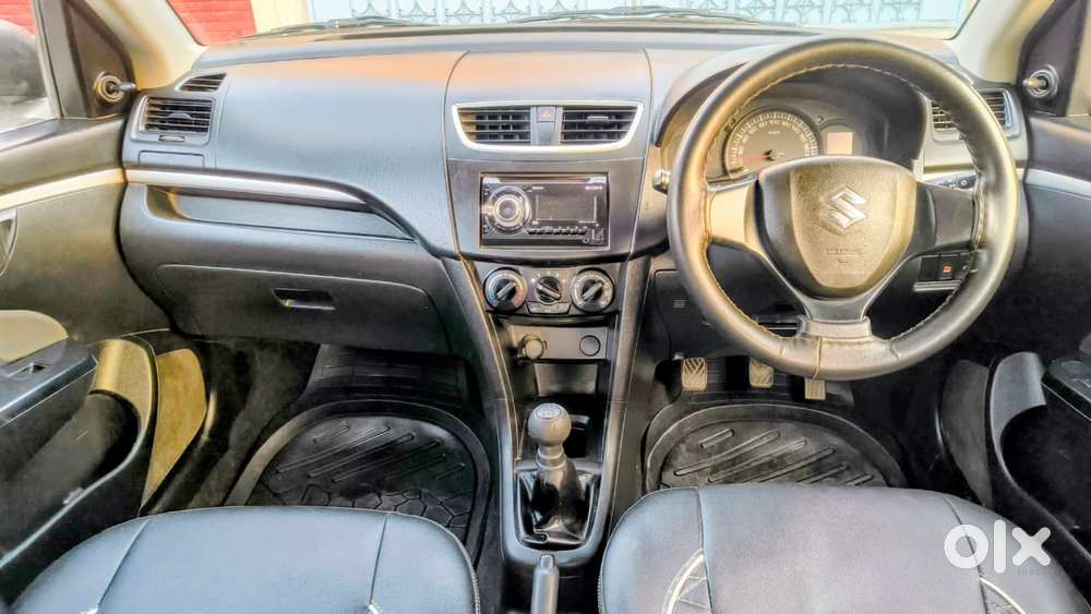 Maruti Suzuki Swift Lxi Optional-o, 2017, Petrol
