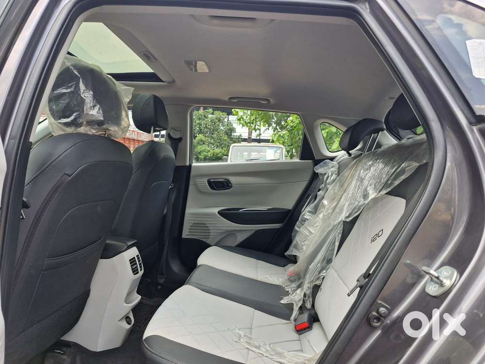 Hyundai I20 Asta (o) 1.2 Ivt, 2025, Petrol