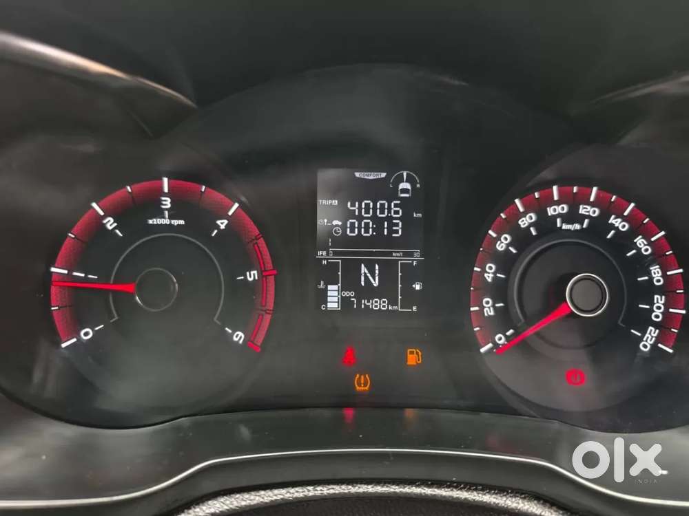 Mahindra Xuv300 W6 Diesel, 2022, Diesel