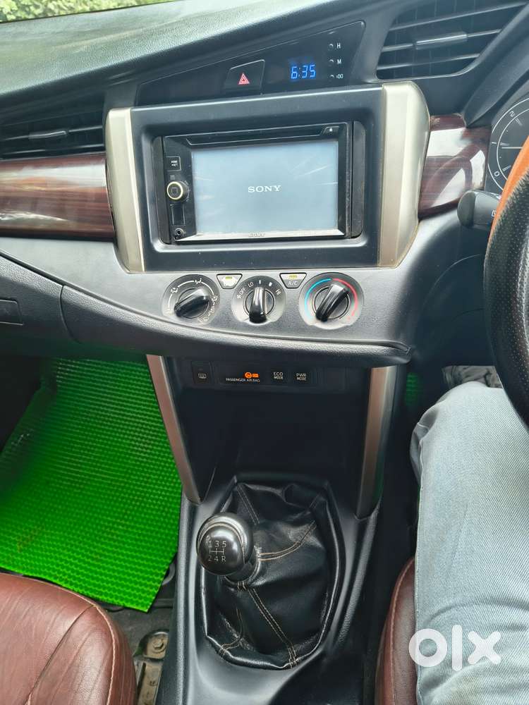 Toyota Innova Crysta 2.4 G Mt, 2016, Diesel