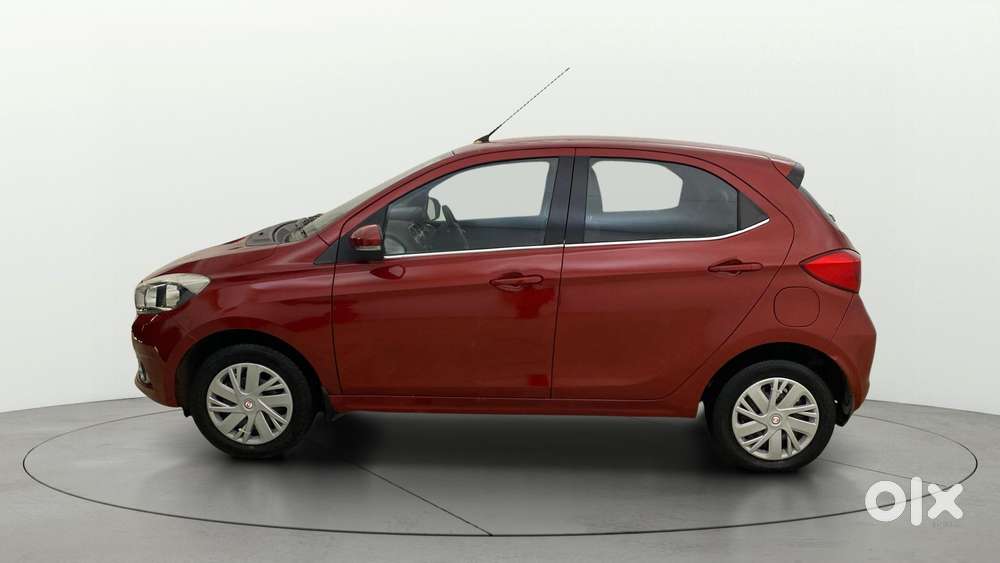 Tata Tiago 1.2 Revotron Xz, 2017, Petrol