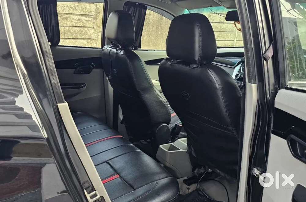 Mahindra Kuv 100 K6 G 5 Str, 2016, Petrol