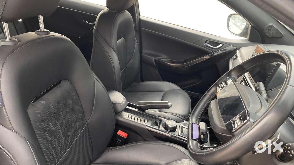 Tata Nexon Fearless S Purple 1.5 Revotorq Diesel 6mt Dual Tone, 2024..