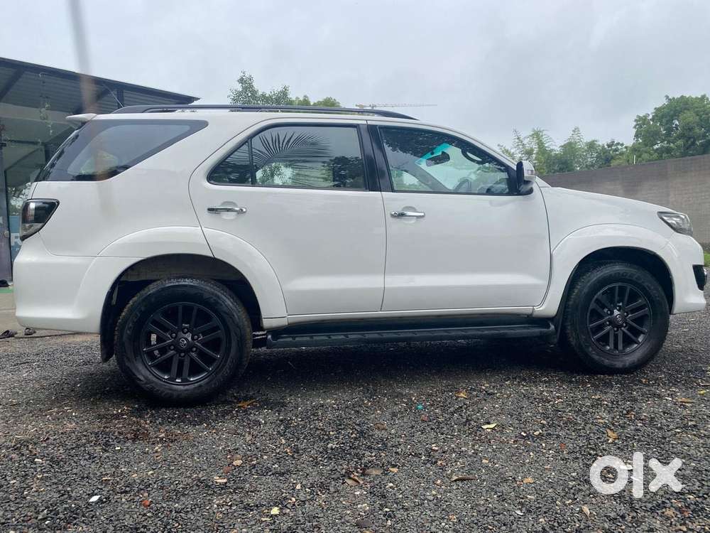 Toyota Fortuner 3.0 4x2 Automatic, 2015, Diesel