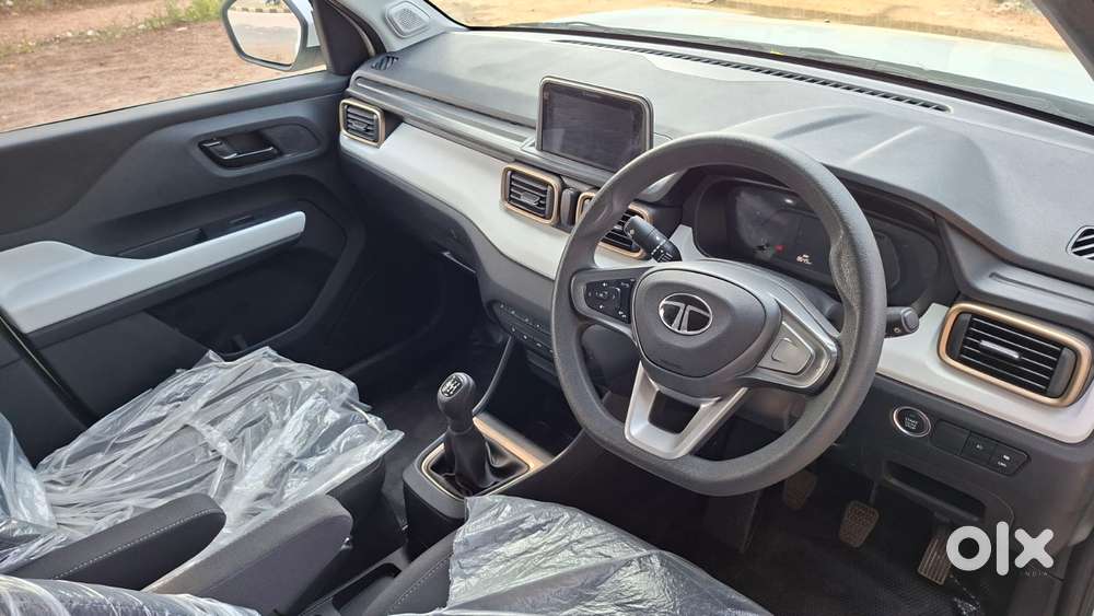 Tata Punch 1.2 Revotron Accomplished Camo Dazzle, 2025, Cng & Hybrid..