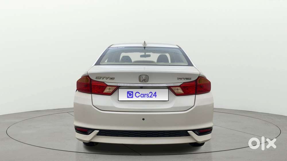 Honda City I-vtec V, 2018, Petrol