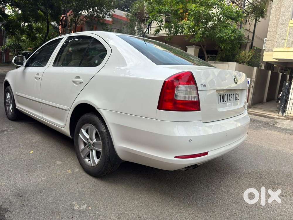 Skoda Laura 2011 Petrol 49000 Km Driven