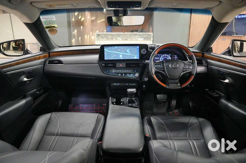 Lexus Es 300h Exquisite, 2024, Petrol