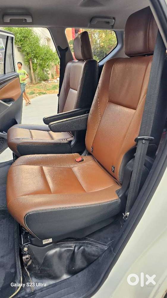 Toyota Innova Crysta 2.8z Automatic, 2018, Diesel