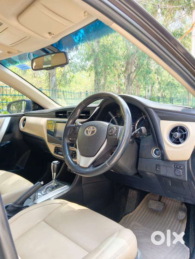 Toyota Corolla Altis 2013-2017 Vl At, 2019, Petrol