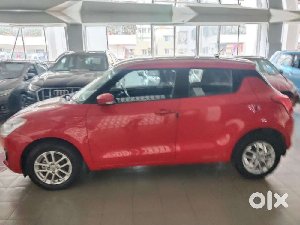 Maruti Suzuki Swift 1.3 ZXI, 2021, Petrol