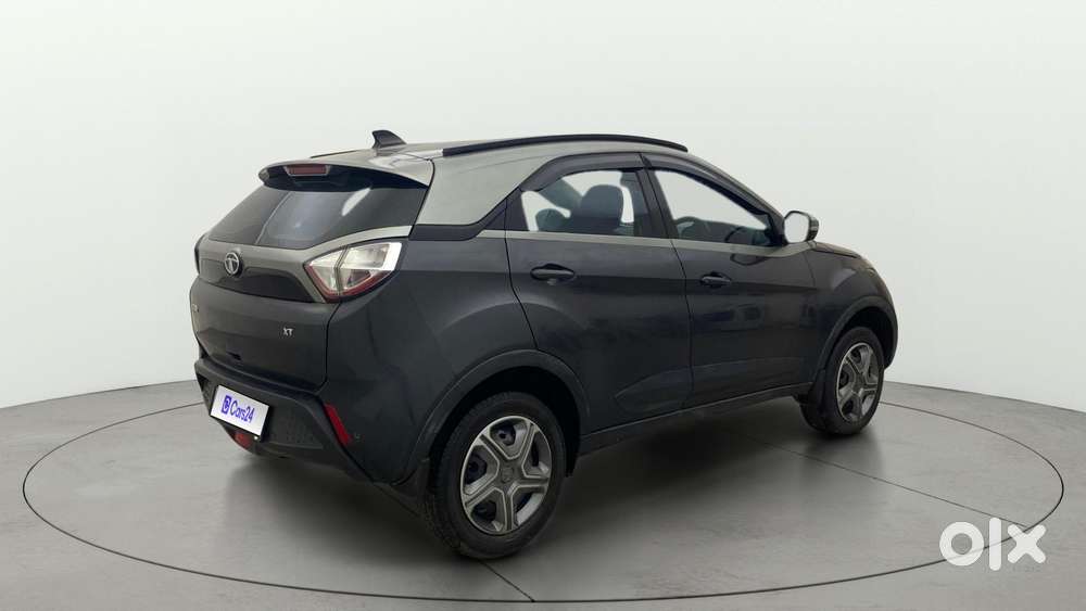 Tata Nexon 1.2 Revotron Xt, 2018, Petrol