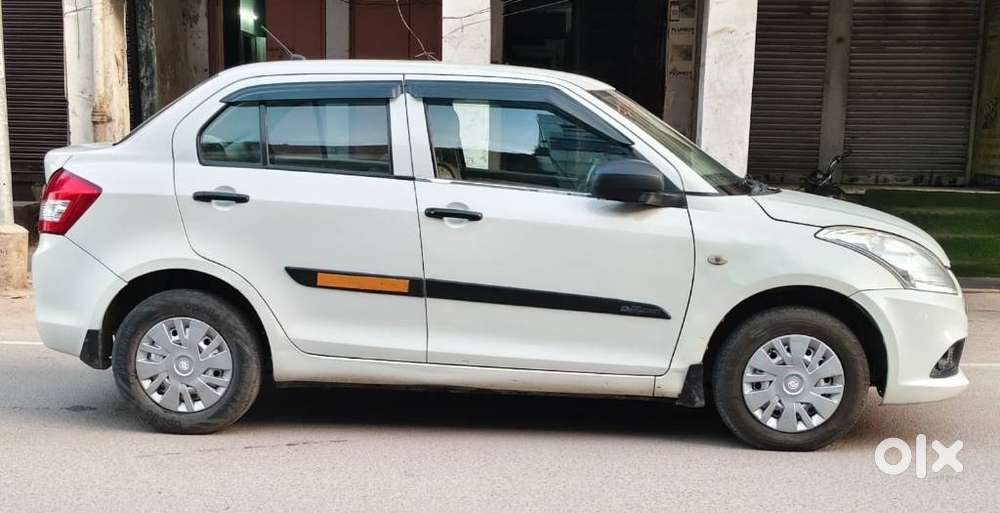 Maruti Suzuki Swift Dzire 1.2 Vxi Bsiv, 2022, Cng & Hybrids