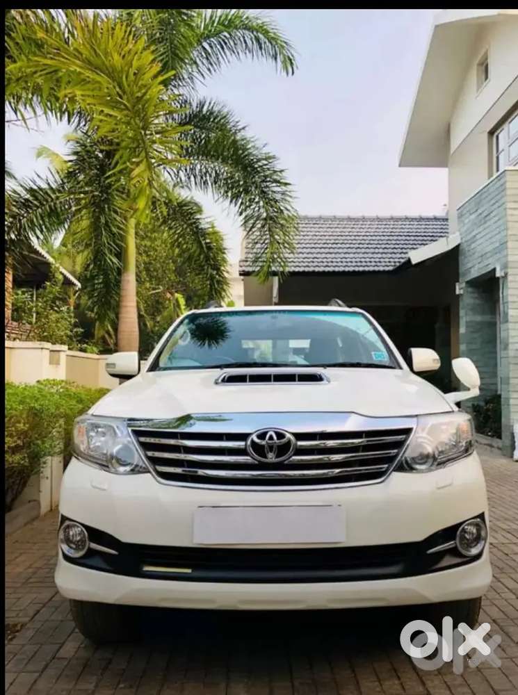 Toyota Fortuner 2016