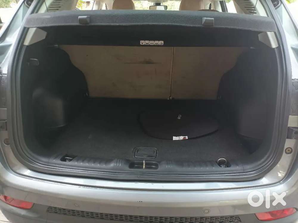 Jeep Compass 2019 Petrol 77300 Km Driven New Good Conditions