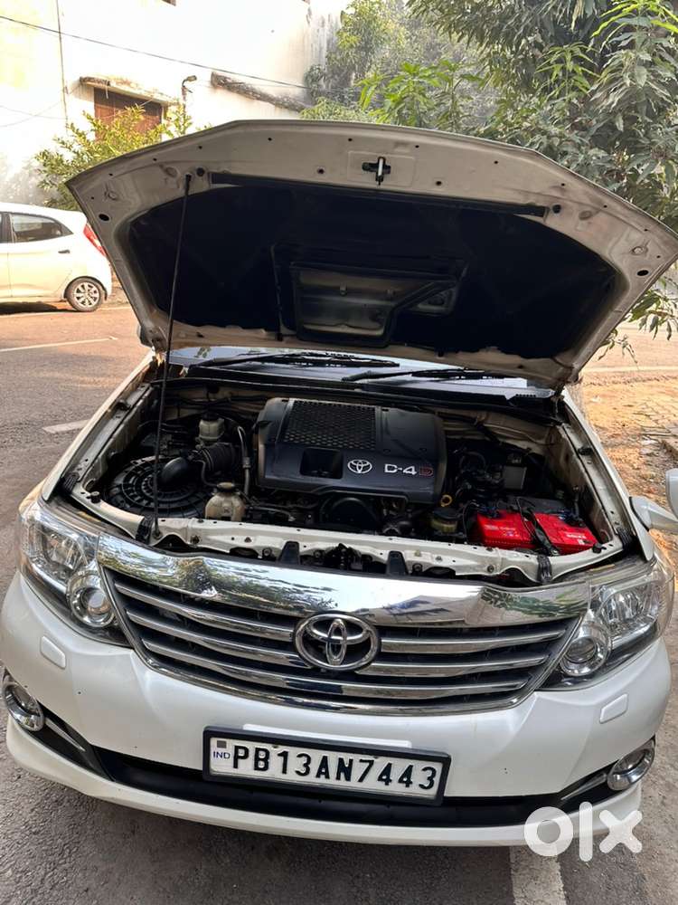 Toyota Fortuner 2015 Automatic 4x4 Well Maintained