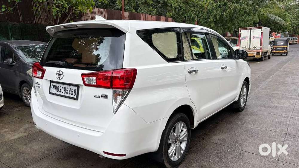 Toyota Innova Crysta 2.8 Z, 2016, Diesel