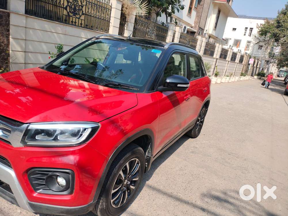 Maruti Suzuki Brezza 1.5 Zxi Plus Smart Hybrid Dual Tone, 2020, Petr..