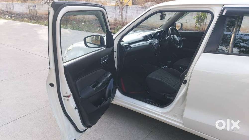 Maruti Suzuki Swift Amt Vxi, 2018, Petrol