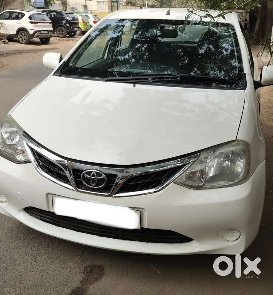 Toyota Etios Liva 2011 Cng & Hybrids 112000 Km Driven